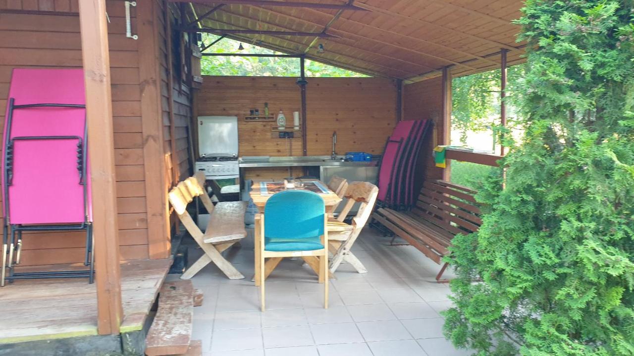 Domki Domek Na Jeziorem Wilczynskim Budzislawskim , Las, Osobno Ogrodzony 2-6 Osob- Klimatyzacja, Ogrzewanie, 62-550 Zygmuntowo Gm Wilczyn Exteriör bild