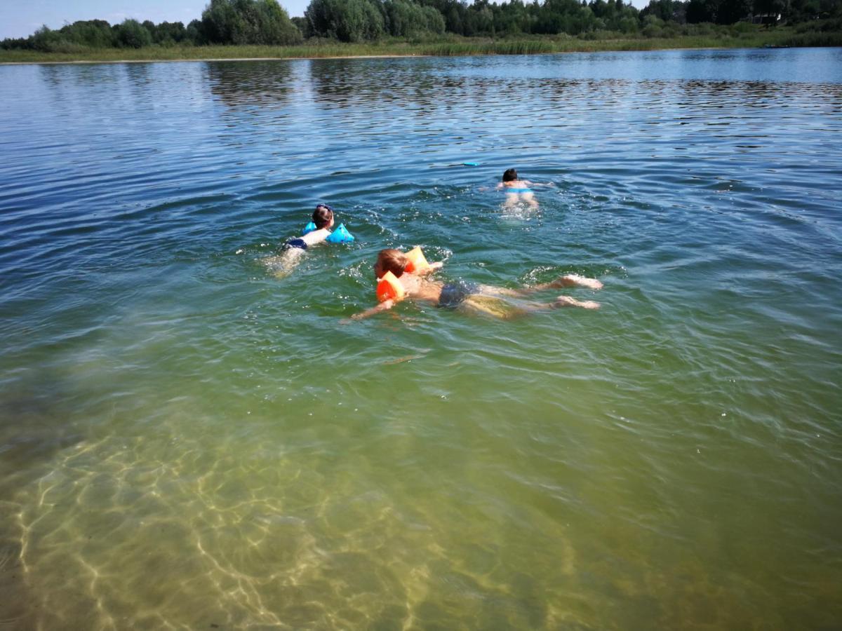 Domki Domek Na Jeziorem Wilczynskim Budzislawskim , Las, Osobno Ogrodzony 2-6 Osob- Klimatyzacja, Ogrzewanie, 62-550 Zygmuntowo Gm Wilczyn Exteriör bild